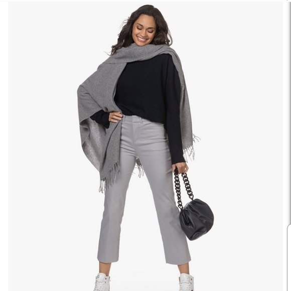 NWT $129 Badgley Mischka Vegan Leather Handbag Wrapped Frame Clutch in Black - Picture 3 of 10